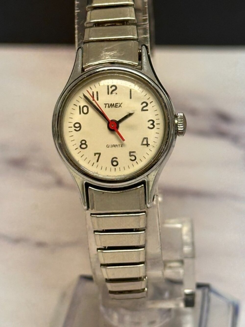 Vintage Timex Watch Womens Red Seconds Hand Stretch Expansion Band New Battery